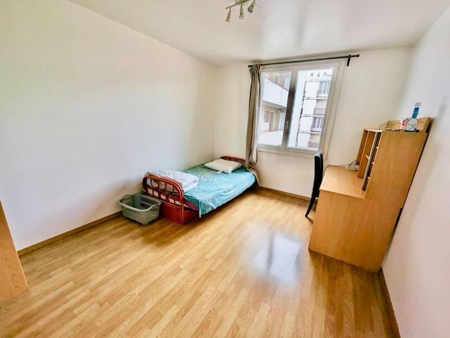 Apartment Impeccable Chambre, Bien Place, Calme & Equipe Grenoble